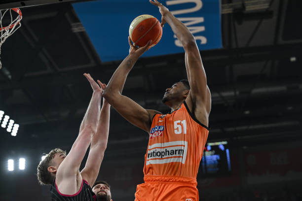 而不是比较 而不是比较