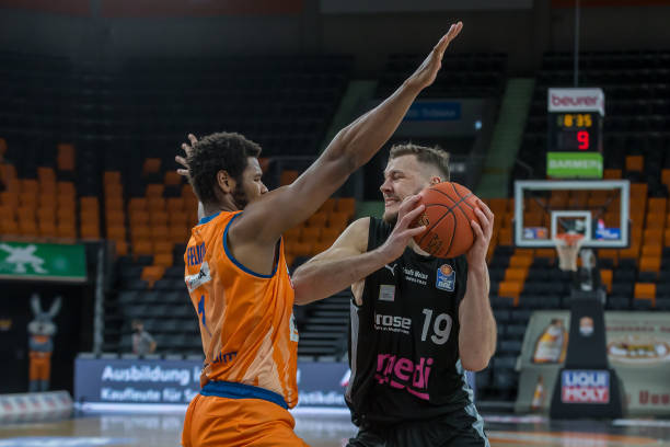 老板退场时 老板退场时